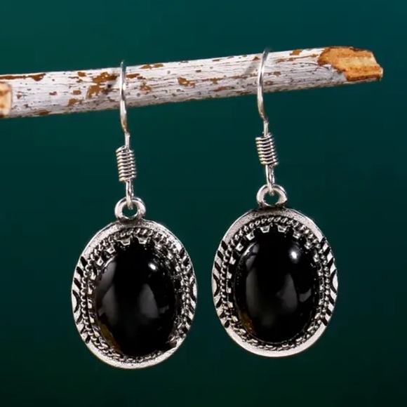 925 Sterling Silver Plated Black Synthetic Gemstone Drop Earrings - Picture 1 of 4
